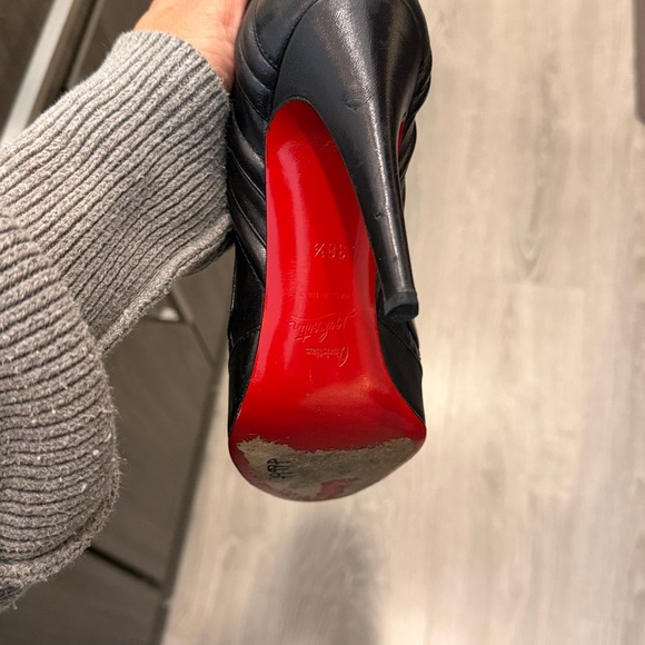 Christian Louboutin Black Leather Stiletto Heel Ankle Boots Booties Women’s 38.5 - Picture 6 of 8